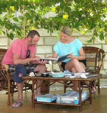  turistas en mancora peru 